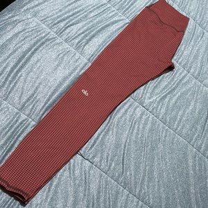 ALO High-Waist Micro Houndstooth Legging size 6